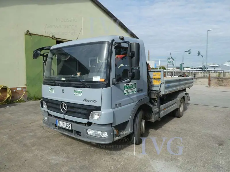 Lkw Kipper offener Kasten m. Ladegerät MERCEDES-BENZ Atego 818 K BlueTec 5